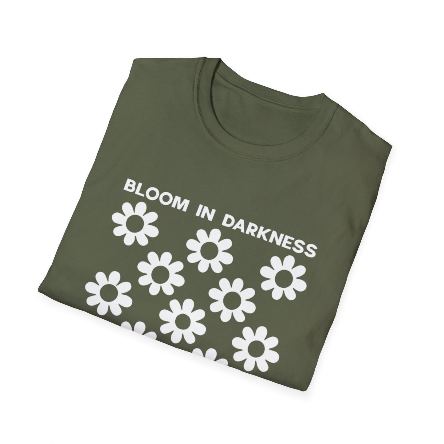 Bloom in Darkness petals in battels - Silhouette Grid Daisies T-Shirt