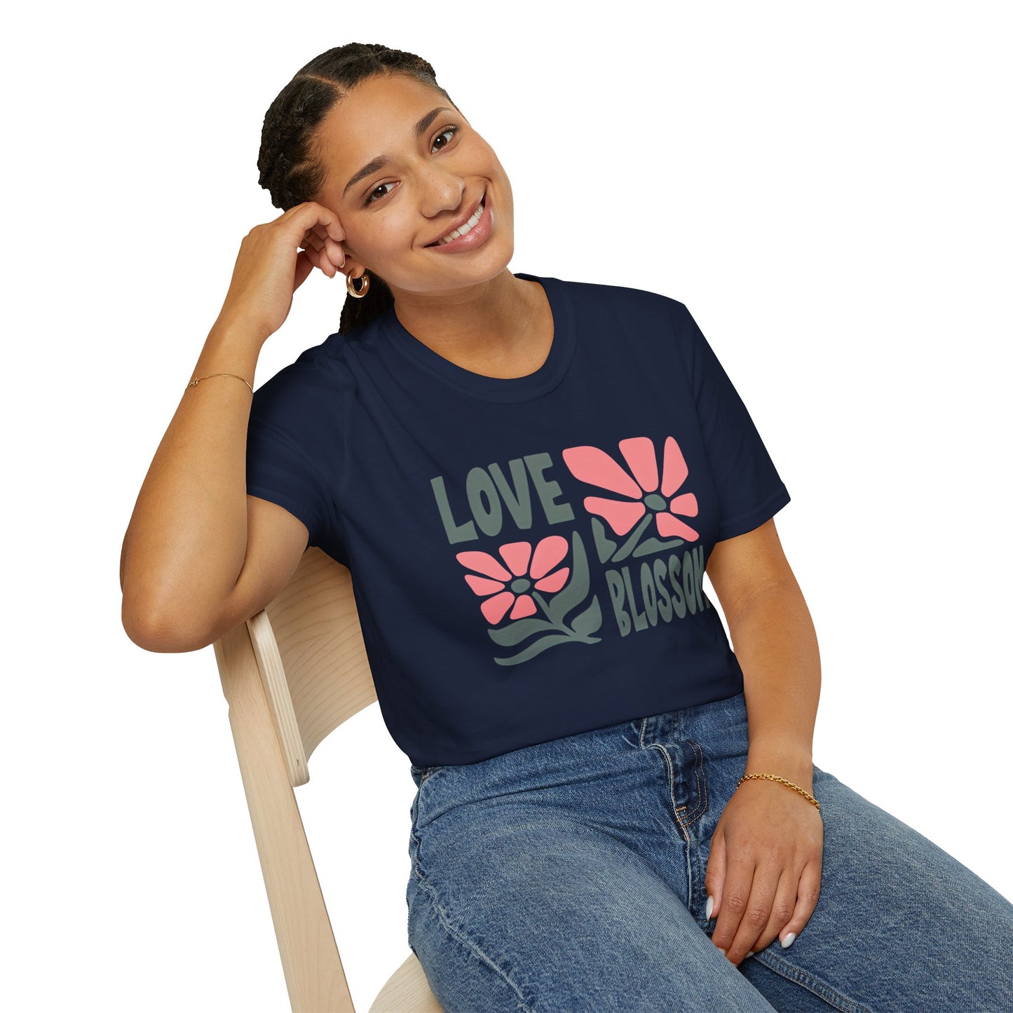 Love Blossom - Boho Flower T-Shirt