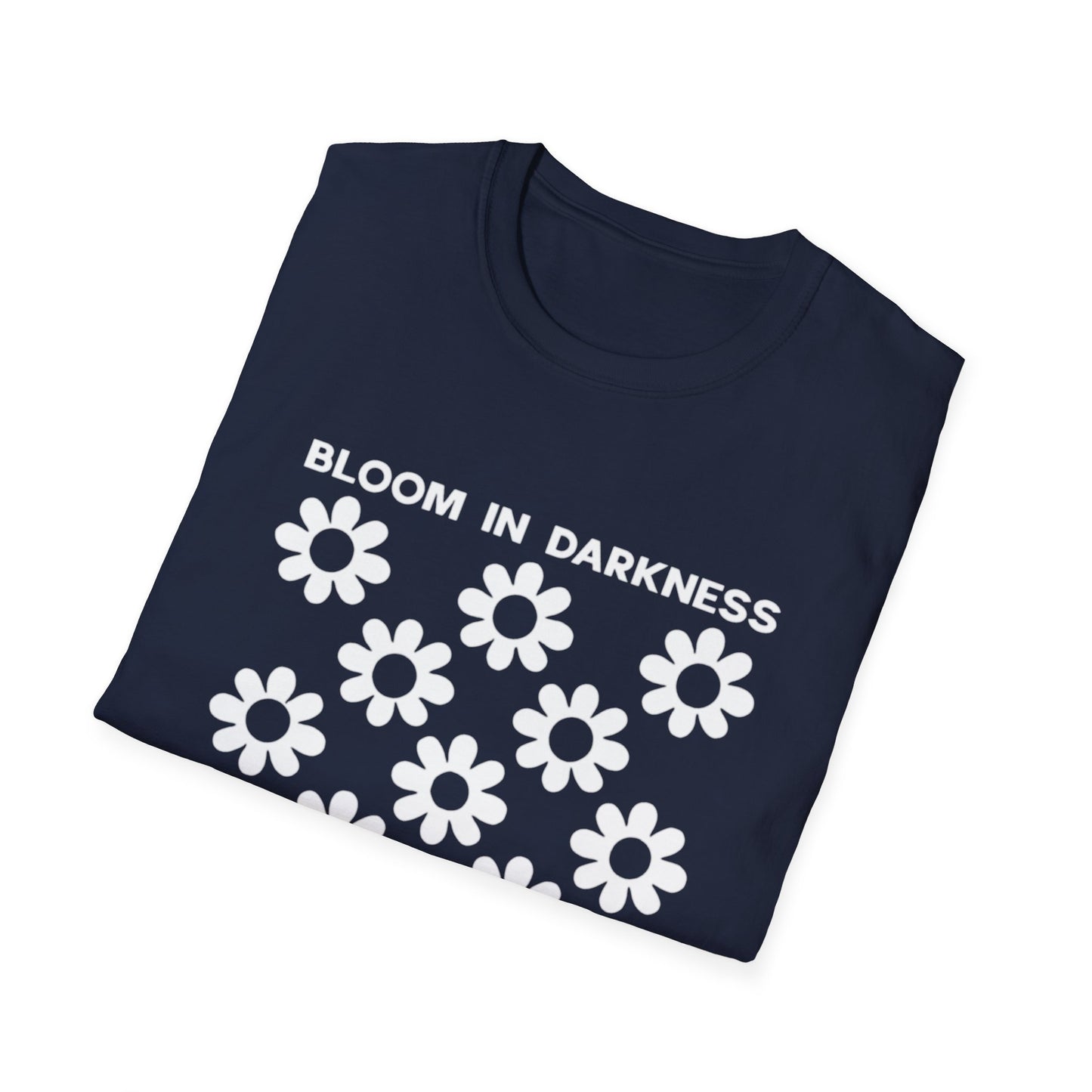 Bloom in Darkness petals in battels - Silhouette Grid Daisies T-Shirt