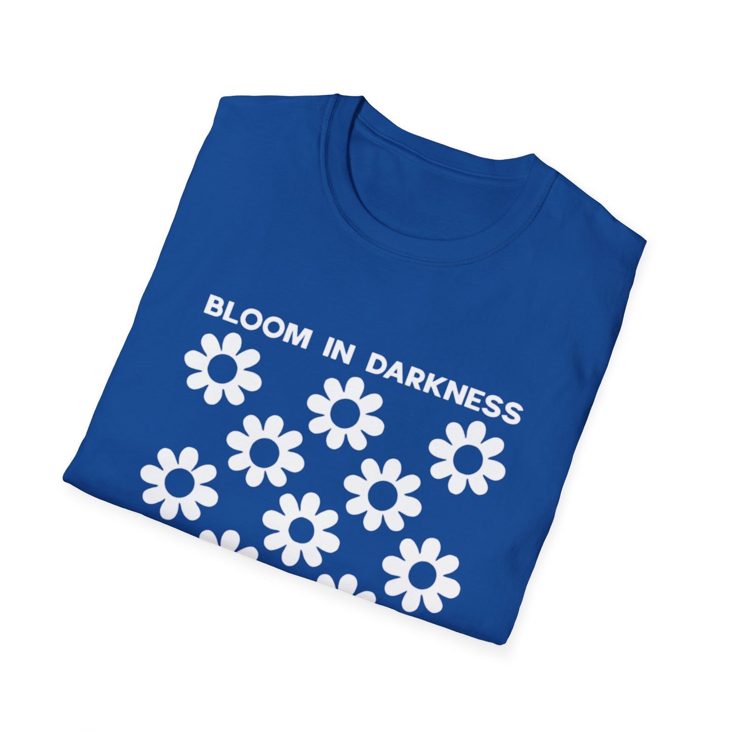 Bloom in Darkness petals in battels - Silhouette Grid Daisies T-Shirt