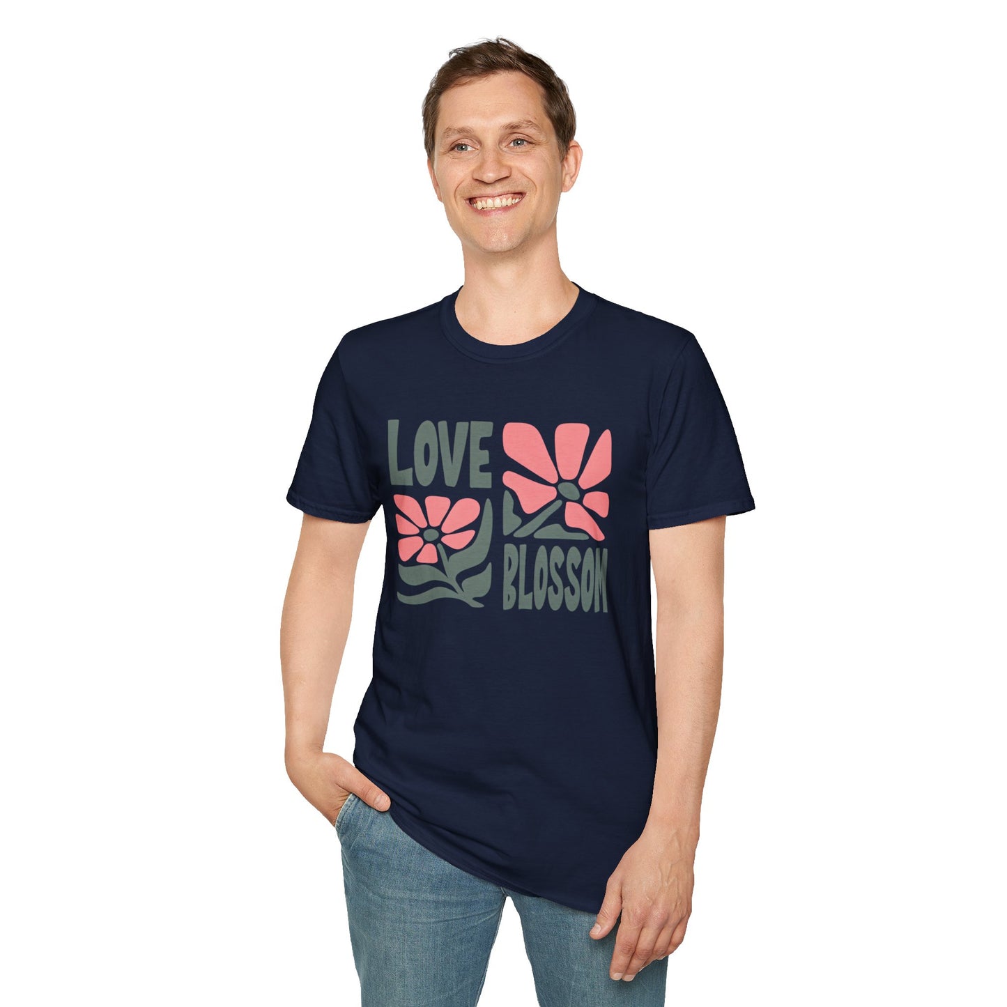 Love Blossom - Boho Flower T-Shirt